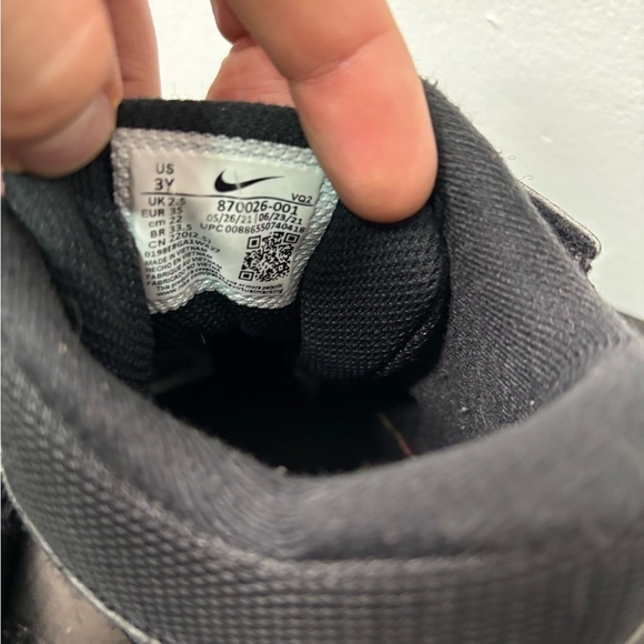 Nike Court Borough Mid Triple Black Sneaker Size 3Y All Black Amazing Shoes - Picture 9 of 12